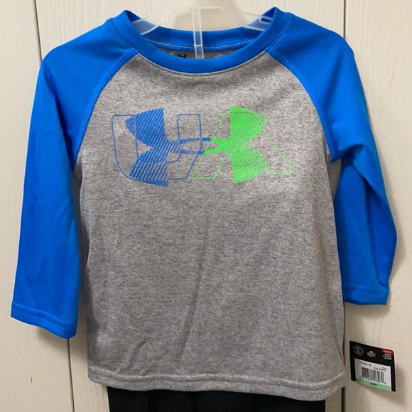 Under Armour Long Sleeved Tee and Pants Set - Picture 3 of 8